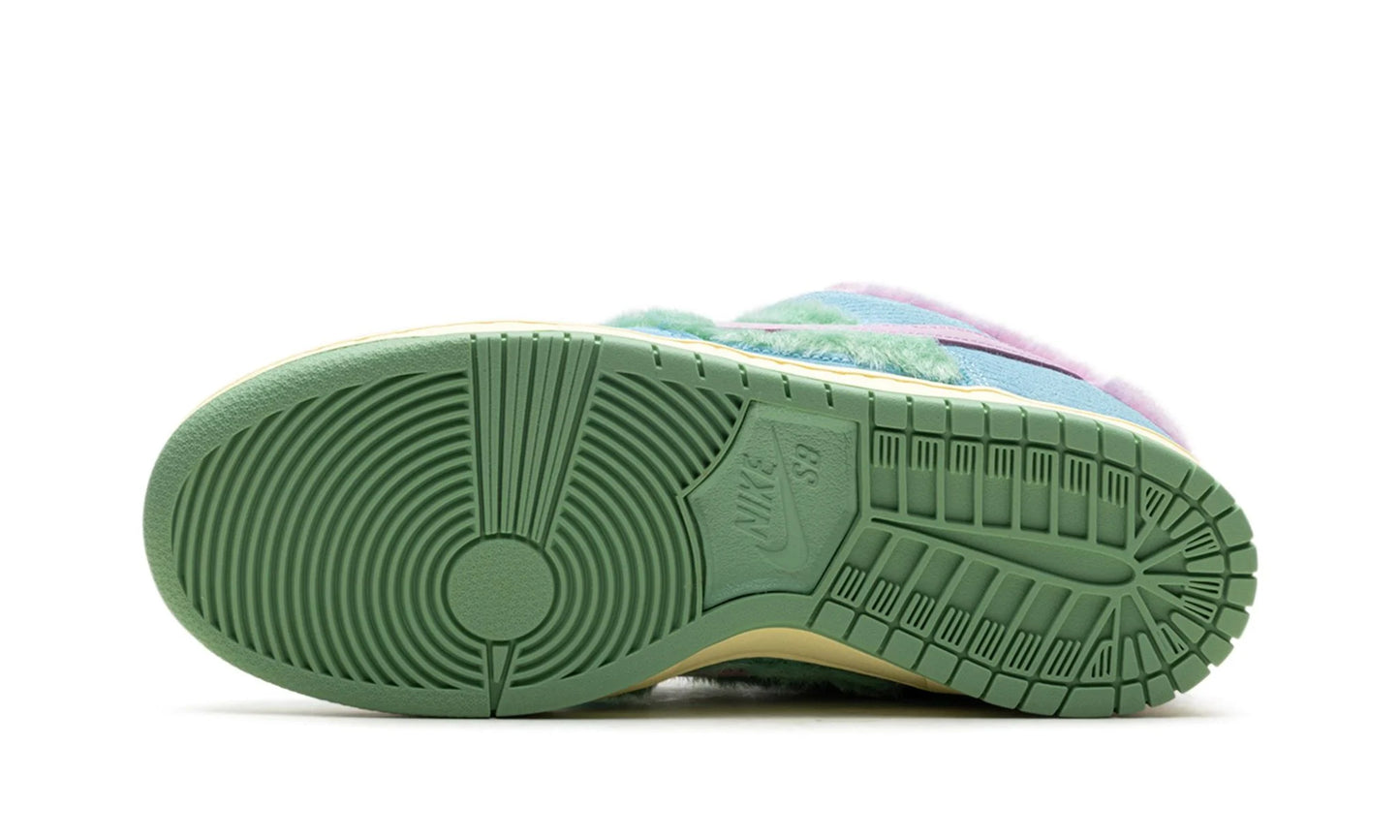 Nike SB Low “Verdy Visty”